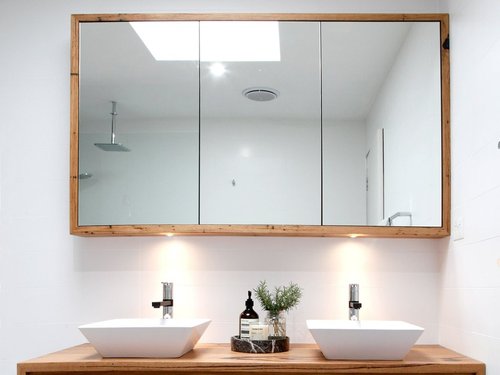 Iluka shaving cabinet geelong