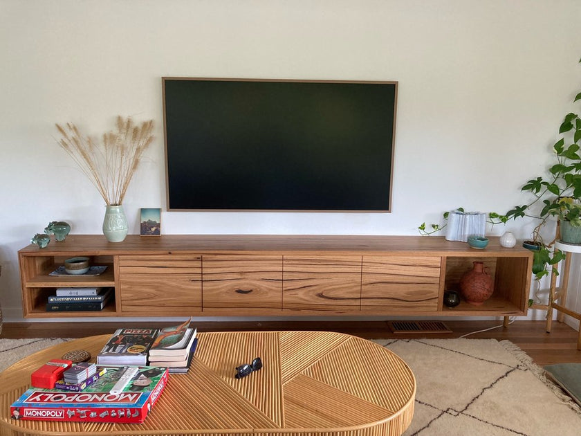 Luna entertainment unit adelaide bombora